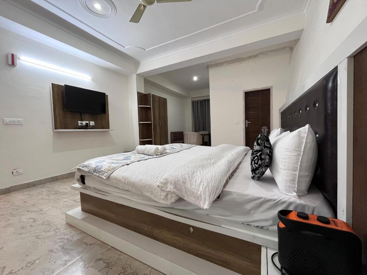 Hotel Tribe View - Away From City Hustle !! Top Rated & Most Awarded Property !! A Peaceful Stay Касаули Экстерьер фото