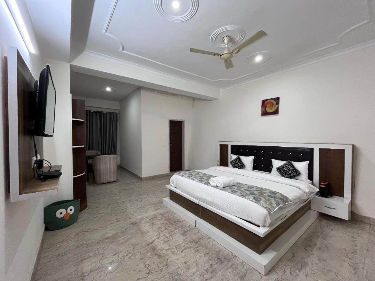 Hotel Tribe View - Away From City Hustle !! Top Rated & Most Awarded Property !! A Peaceful Stay Касаули Экстерьер фото
